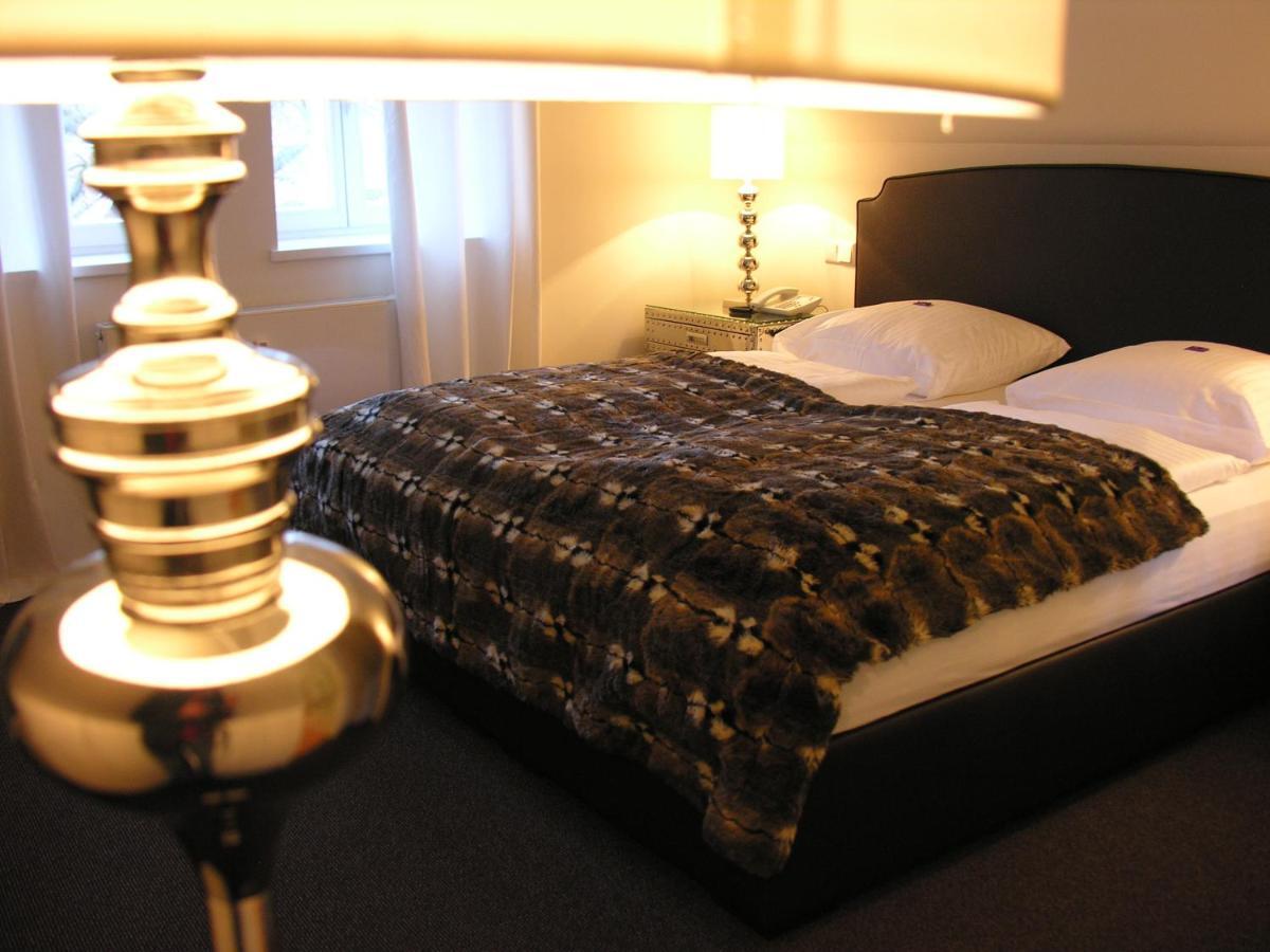 Hotel Am Doktorplatz Rheda-Wiedenbrueck Ruang foto