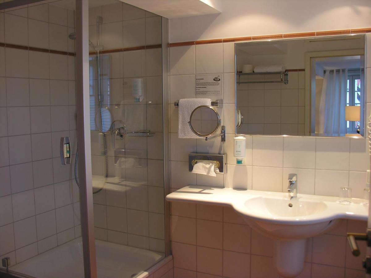 Hotel Am Doktorplatz Rheda-Wiedenbrueck Ruang foto